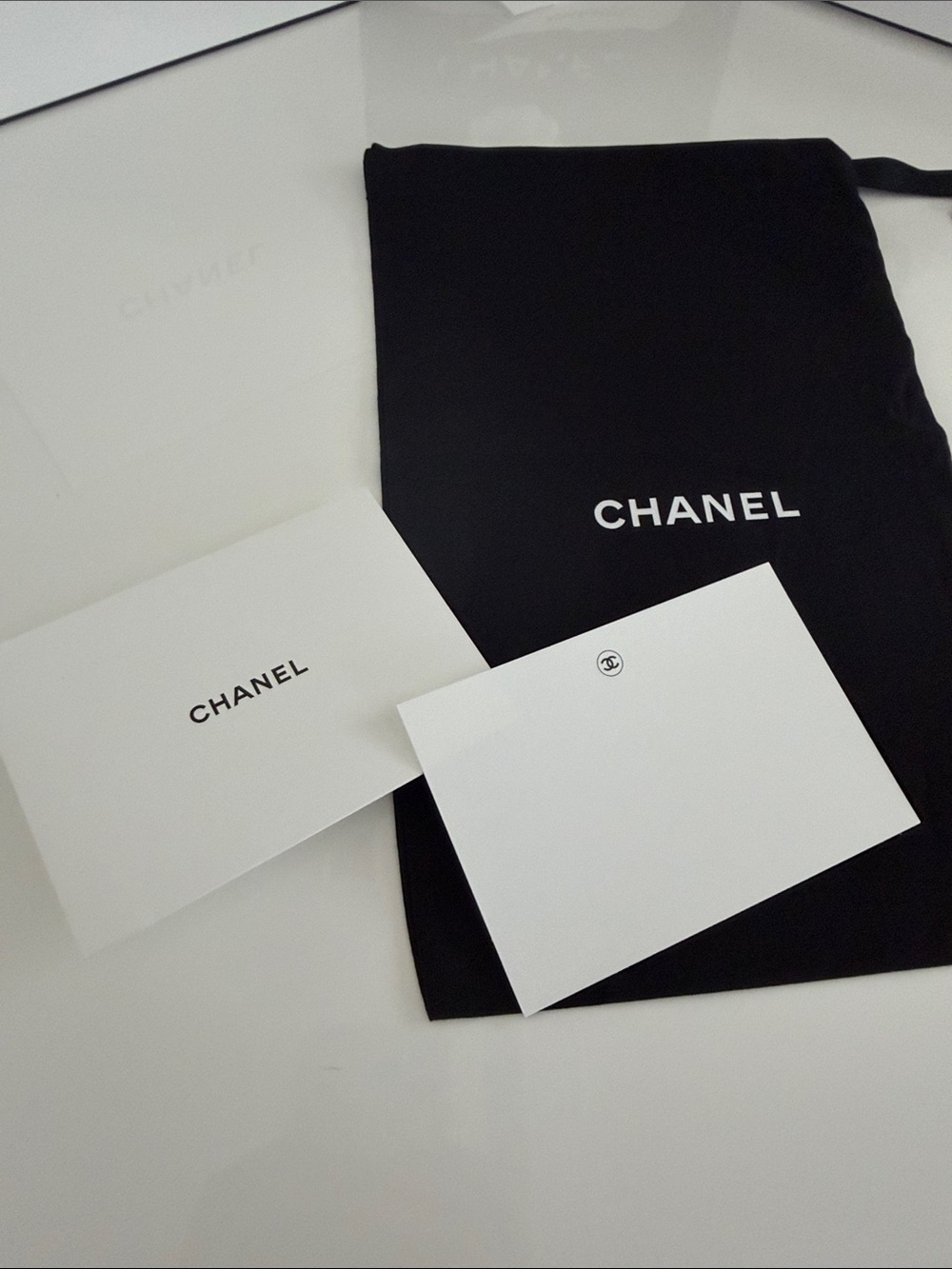 CHANEL Full Inclusion Set - Picture 7 of 7